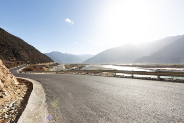 highway with mountain in tibet