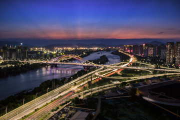 Fototapeta na wymiar Lanzhou Shenan Bridge