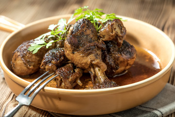 Fried chicken drumsticks.