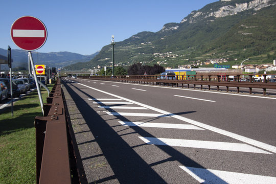 autostrada percorso A22 per Bolzano Brennero Italia
