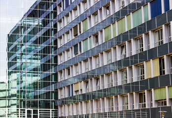 Obraz premium Facade of a modern apartment building. Blue Sky.