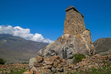 БАШНЯ АМИРХАНА