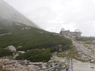 obserwatorium astronomiczne nad łomnickim stawem