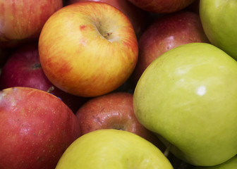 Bunch of red and green apples micro