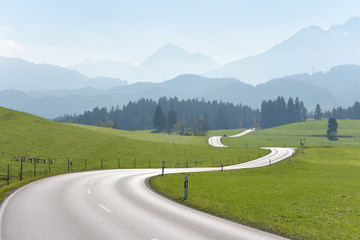 Straße von Hopferau Richtung Füssen