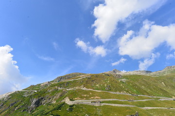 Strasse zum Furkapass im Kanto Wallis 