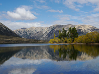 Naklejka na ściany i meble Lake with reflect of mountain, New Zealand
