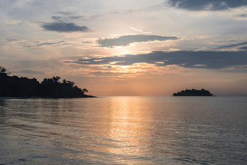 Obraz na płótnie Canvas Koh Rong Sunrises