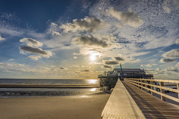 Sankt Peter Ording Strand Sonnenuntergang © Julien