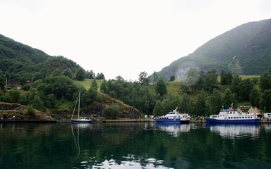 Fototapeta na wymiar Flåm-Bergen