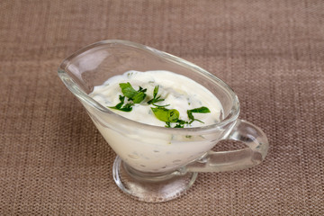 Cream sauce with parsley