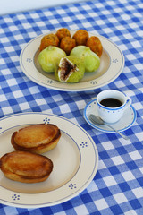 salento breakfast with typical products and pasticciotto