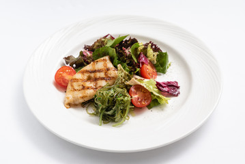 grilled calamari with salad