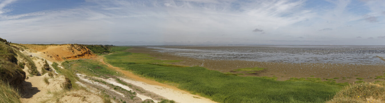 Germany, Noth Frisia, Sylt, Cliff coat near Morsum