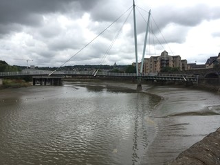 Brücke über englischen Fluss