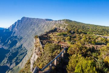 panorama sur le cirque de mafate depuis le maïdo, la réunion