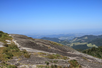Fototapeta na wymiar View of belvedere Platô trail . Serra da Mantigueira - Monte Verde -MG