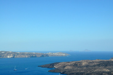 Fototapeta na wymiar Santorini Hills
