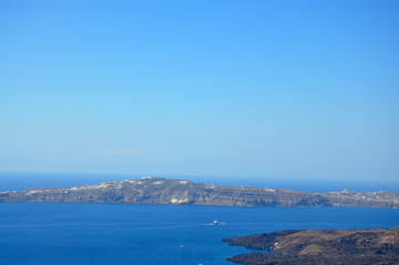 Fototapeta na wymiar Santorini volcano 