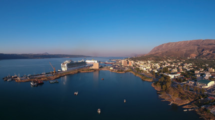 Obraz premium Port Souda (Crète)