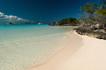 Moriah Cay, Bahamas