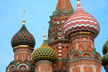 Fototapeta na wymiar St-Basil church in Moscow in Russia