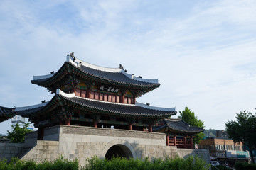 Fototapeta na wymiar Pungnammun Gate. Pungnam-mun is an old gate in Jeonju, Korea.