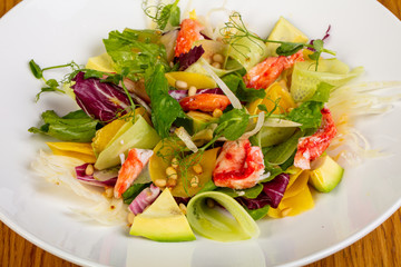 Salad with natural crab