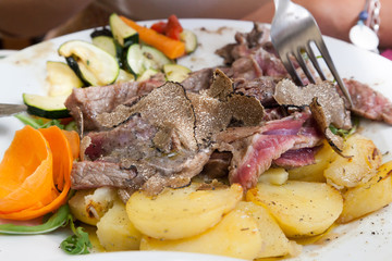 Istrian meat speciality - boskarin with truffles and potato