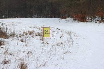 Sign in snow
