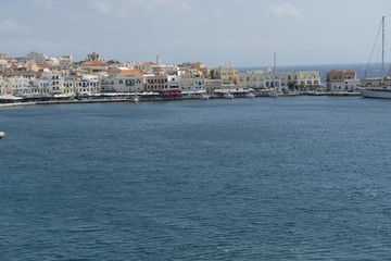 Hafen von "Hermoupolis" auf der Insel Syros,  Griechenland