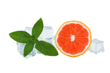  ice cubes with a sprig of mint and half a grapefruit