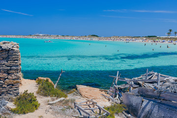 Fototapeta na wymiar View of beach of the island of Formentera