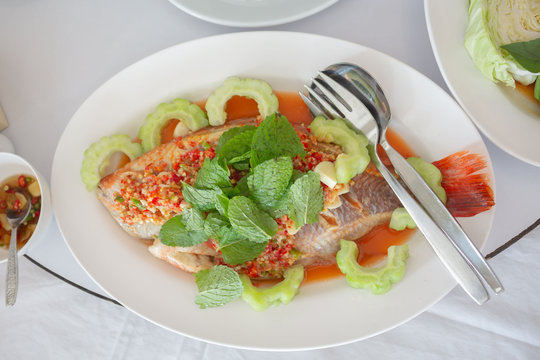 Steamed Fish with Chili Lime Sauce,thai lime fish.