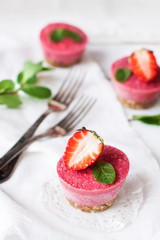 Vegan dessert raw strawberry cheesecakes