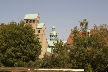 Fototapeta na wymiar der Dom von Hildesheim 