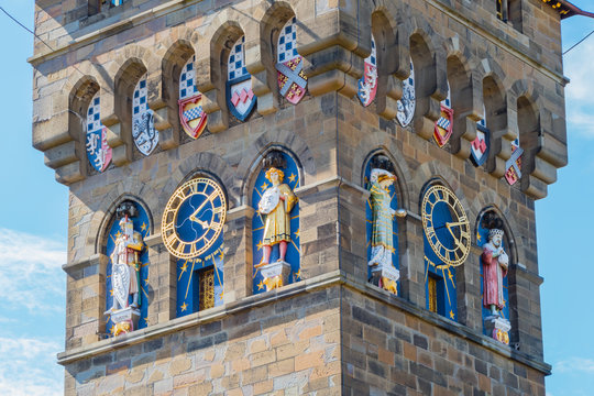 Clock Tower Cardiff Castle Uhrenturm 