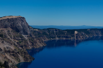 Crater lake in Oregon, the deepest lake in North America