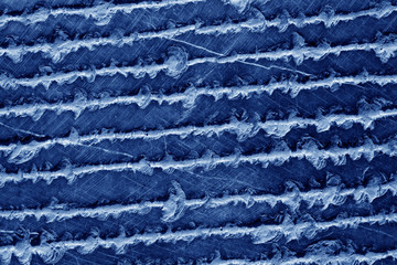 carving traces on the rocks