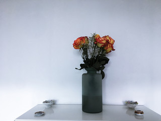 Orange roses full portrait © josevicente