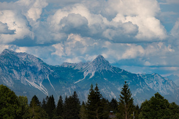 Himmel &uuml;ber den Bergen