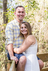 Fototapeta premium Happy Couple in the Woods