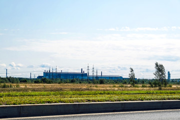 Fototapeta premium wysokiego napięcia na tle nieba wieży wysokiego napięcia.