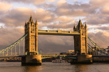 Obraz premium Sunset at Tower Bridge, London