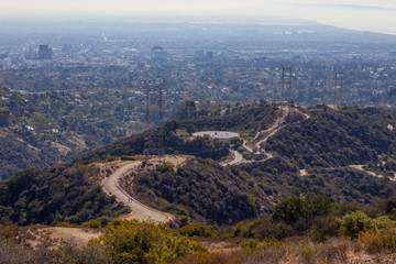 Fototapeta na wymiar Kenter trail hike path in Brentwood, Los Angeles, California. Stunning panoramic view overlooking West La including Santa Monica, Venice, Century City, Culver City