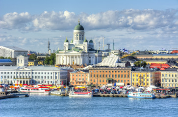 Fototapeta premium Helsinki cityscape and Helsinki Cathedral, Finland