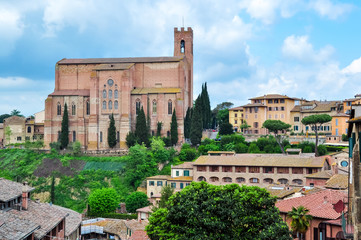 Fototapeta na wymiar Basilica of San Domenico, Siena, Italy