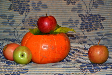 Тыква с яблоками