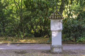 A small decorative turret in the garden. Element fence. © Николай Батаев