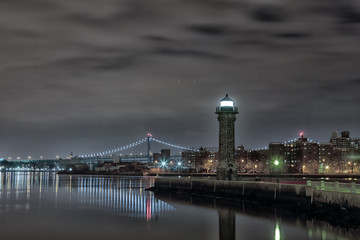 old lighthouse on Roosevelt island 